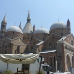 Basilica Sfântului Anton de Padova, Italia