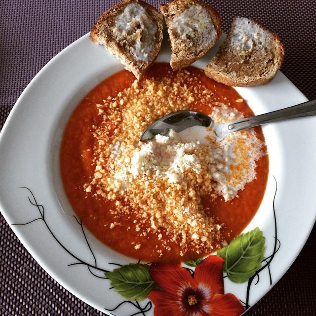 Rețetă - Supă-cremă de roșii - Dieta Montignac